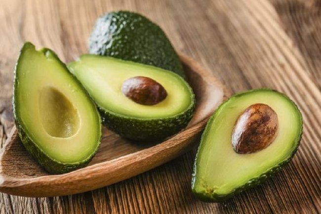 5 Contoh Makanan Unik dari Buah Alpukat