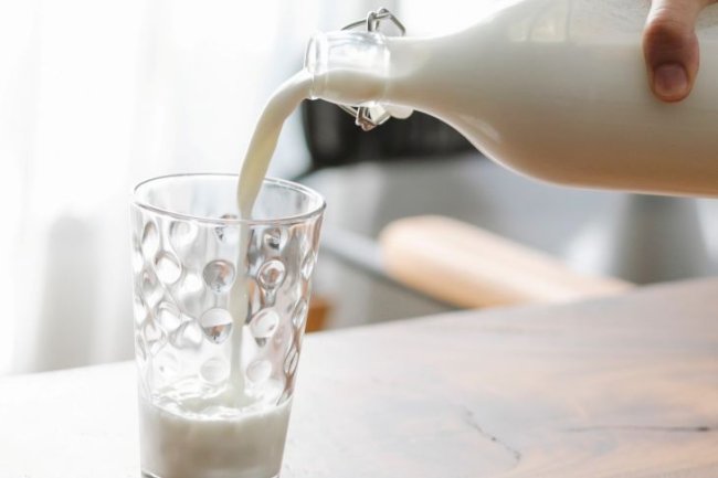 Manfaat Minum Susu Untuk Orang Pecandu rokok