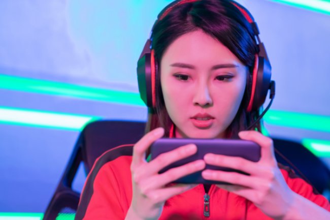 Game esport terbaru yang bisa anda coba