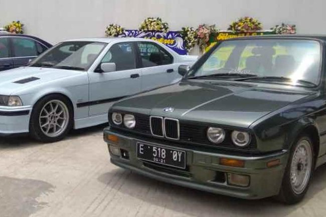 Memiliki Instalasi Kelistrikan yang sulit, Pengguna dilarang sembarangan dalam Modifikasi Mobil Eropa