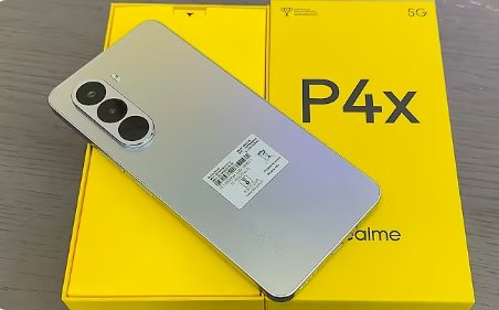 Realme P4x 5G Resmi Rilis! Chipset MediaTek Dimensity 7400 Ultra hingga batterai 7000 mAH